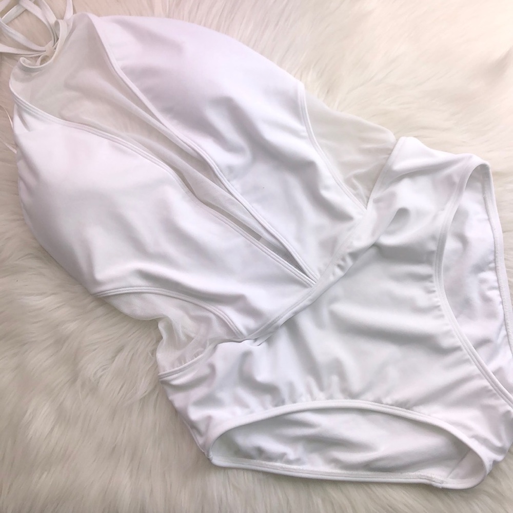 TED BAKER LONDON ONEPIECE SWIMSUIT